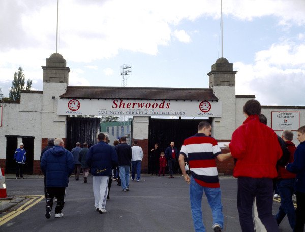 eaststandbaldie's tweet photo. Sometimes you wish you'd stayed at home.
#Darlington #Feethams @Official_Darlo https://t.co/BypZOeFUVe