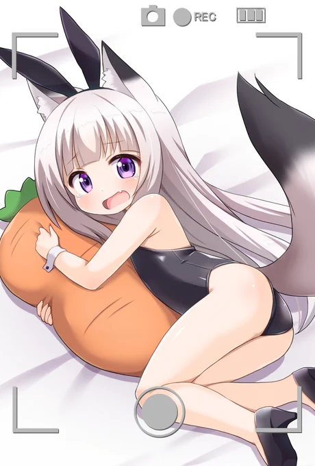 「何でこんな格好で写真撮られてるんですかぁっ」卯年だから?(੭ ᐕ)) 