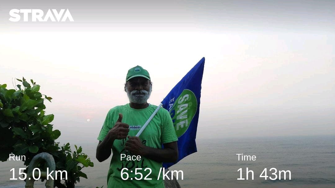 ishavizagsharma's tweet photo. My 15Kms #SaveSoil Campaign Running on 11/01/2023 & reached 1435Kms in 297days.
Depleted soils cannot absorb and regulate water flows. Organic matter can hold up to 90% of its weight in water and release it slowly over time. This is a big help in drought-prone areas. #SaveSoilAP https://t.co/mVJsyQT7Bp