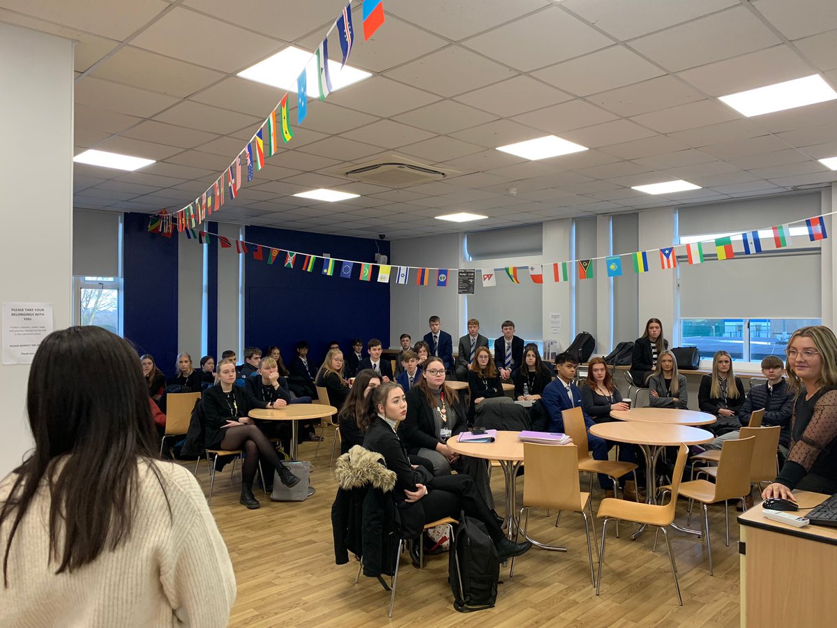 WalesSixth's tweet photo. Big thank you to @irwinmitchell &amp; our fabulous past students @ThyraSimpson @MillyRoss25 for taking the time to speak to our students about their career in Law + lots of great information on apprenticeships - was so good to see you both! 🤩 #proud #alwayswales 💙💛 https://t.co/CdysKD76rr