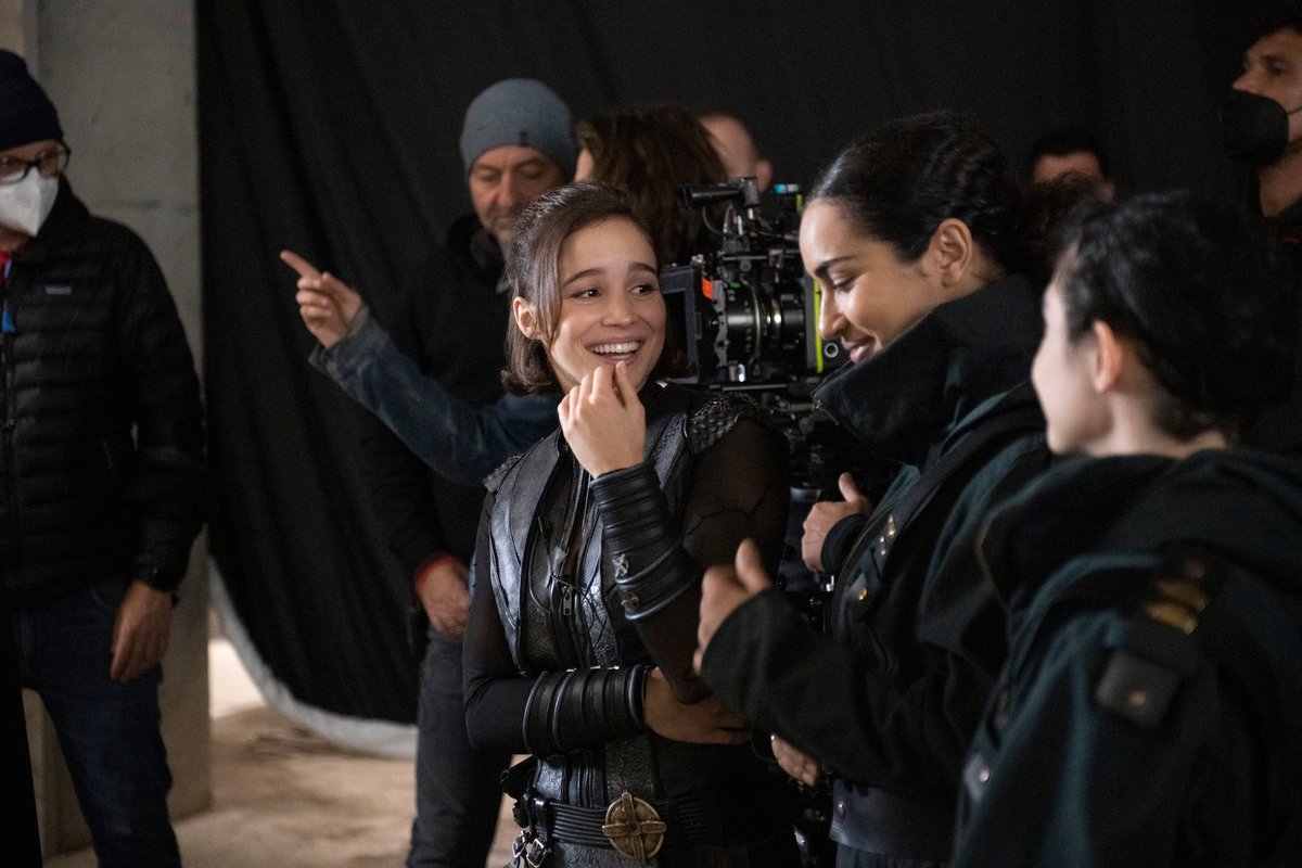 albaslovebot's tweet photo. alba bts from warrior nun is too cute🖤 https://t.co/6xlugmv8TS
