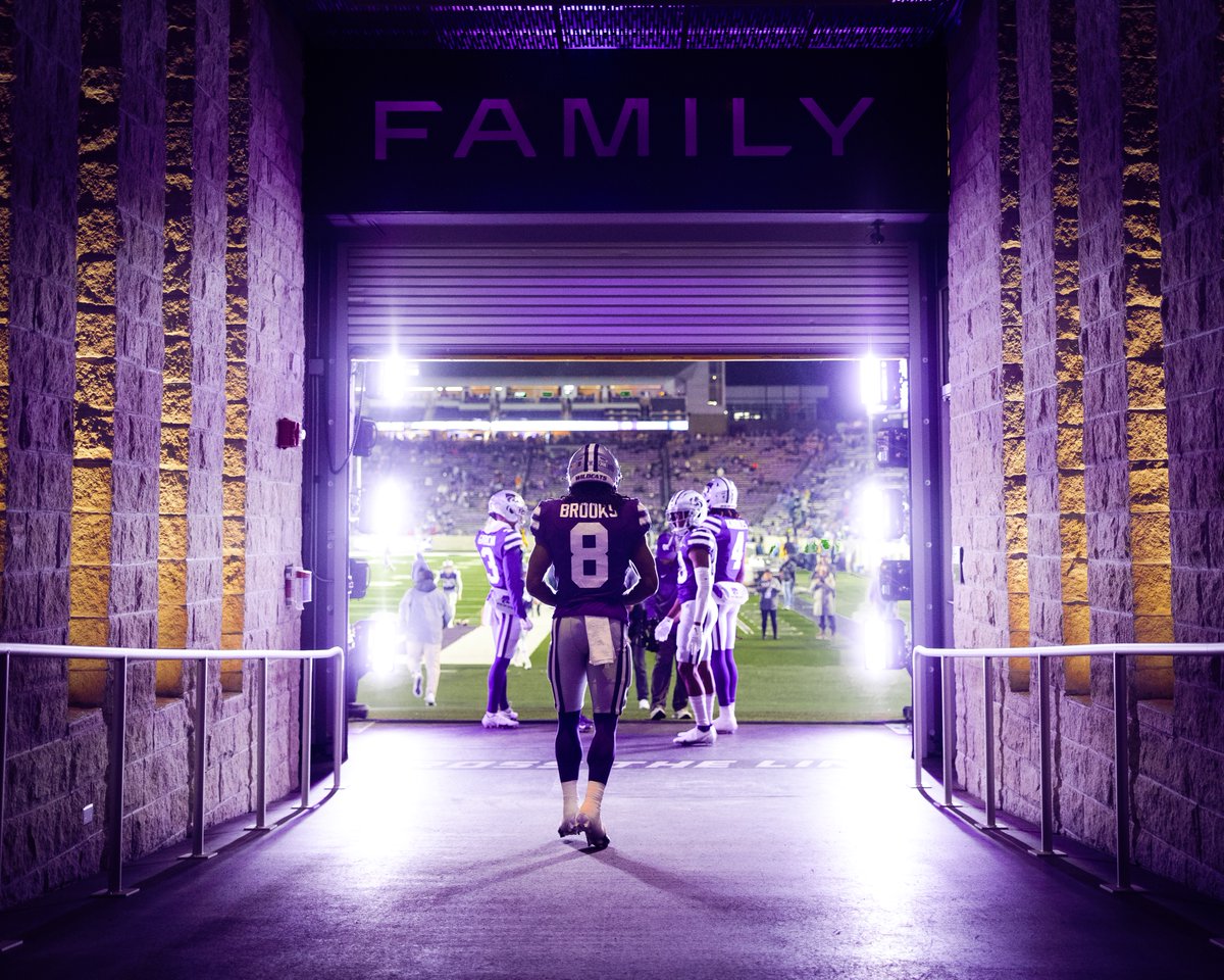 KStateFB's tweet photo. Photos of the Year

#KStateFB ⚒ @cobb_lathe https://t.co/7TzeexhkKg