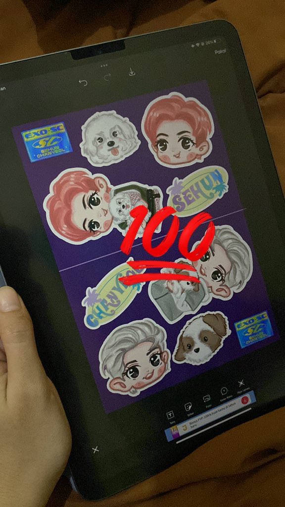 zzareupark's tweet photo. freebies buat dibagiin pas EXO-SC fancon besokkkk! sama ada sticker set juga tapi belum dicetak. huhu can’t waitttt😭😭😭😭😭

#EXOSC_BackToBack #EXOSCInJKT #EXOSCinJakarta #SEHUN #CHANYEOL https://t.co/XNm7uoyHyS
