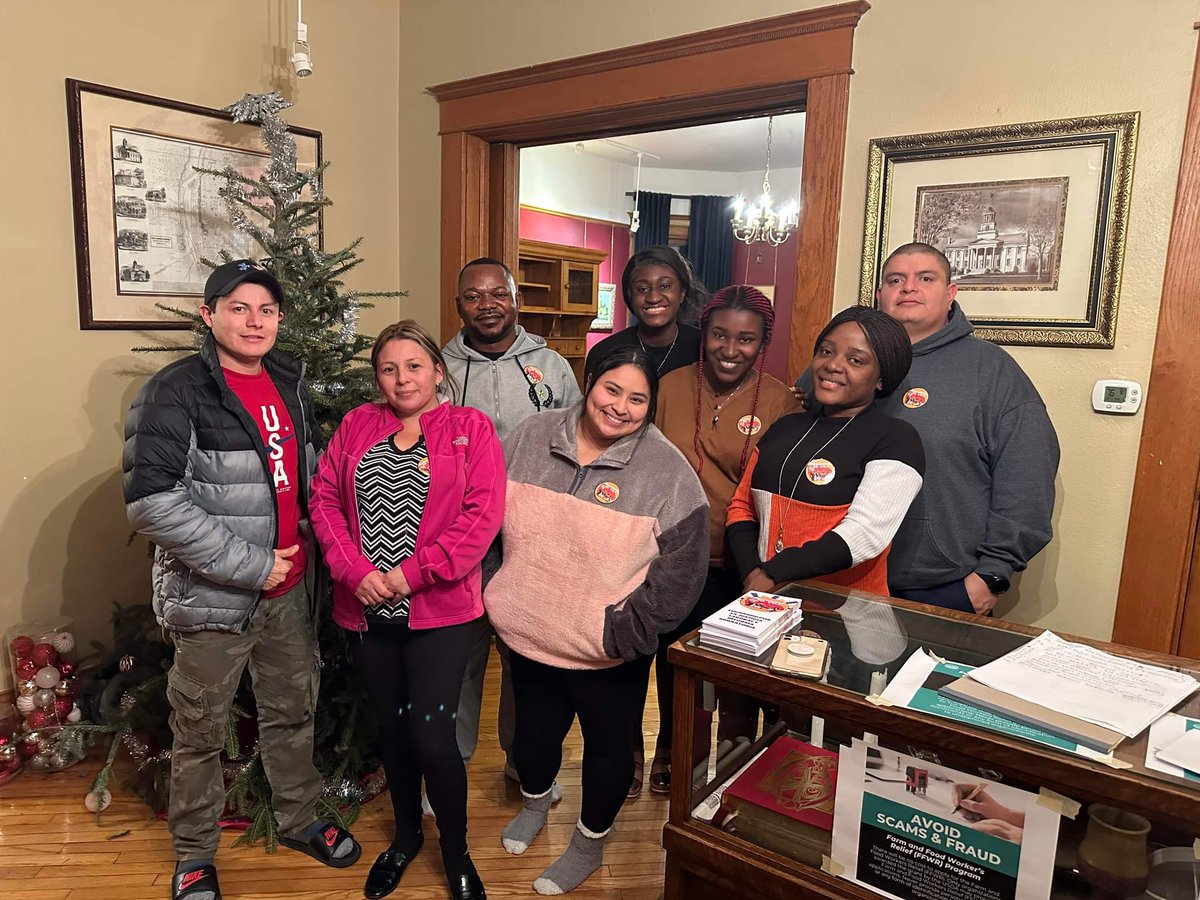 This hardworking, talented team of Escucha Mi Voz Iowa members has led the country in pandemic recovery this week by distributing $600 relief checks to more than 1,400 farm and food workers in the last seven days #FFWRelief