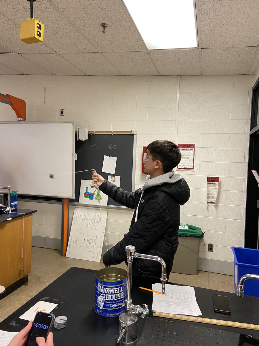 Beth Thomas tweet media