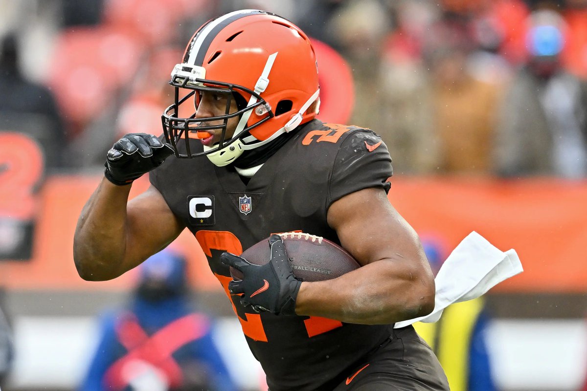 #Browns Nick Chubb's 2022-23 season:

- 302 carries (career high)
- 1525 yards (career high)
- 5.1 yards per carry 
- 13 total TDs (career high)
- 239 receiving yards
- 69 first down carries (career high)
- 90.7 rushing grade (career high) 
- started all 17 games