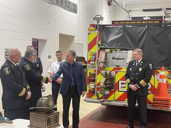 HanoverFireEMS1's tweet photo. Hanover Fire-EMS had a fantastic opportunity to recognize so many accomplishments of our volunteers at Black Creek Volunteer Fire Department. Larry Leber was celebrated for for over 50 years of service! Incredible dedication. Thank you to everyone!
#TeamHanover #HanoverHeroes https://t.co/7qseSemDGT