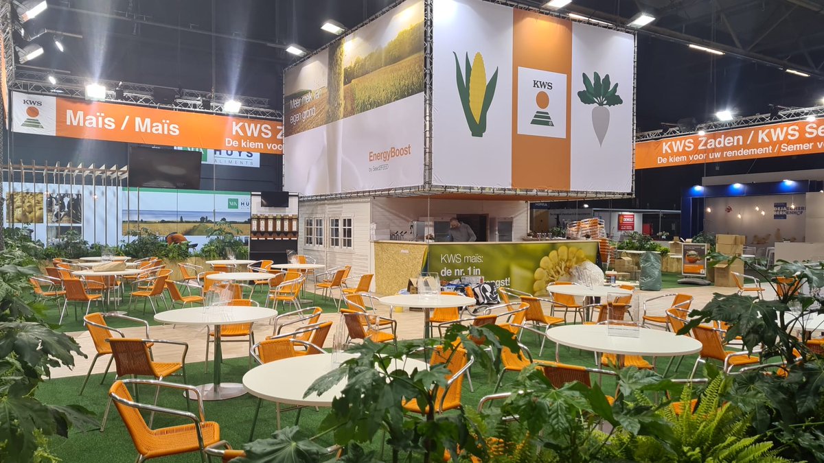 KWS_Benelux's tweet photo. Onze stand op Agriflanders Gent ๐ง๐ช is er bijna klaar voor...
Kom je ons de komende dagen bezoeken?
#mais #suikerbieten #bieten #snellelenterogge #feedbeet #Seed2FEED #agriflanders #landbouw #melkvee #agrarisch https://t.co/GxQJy0NMf4