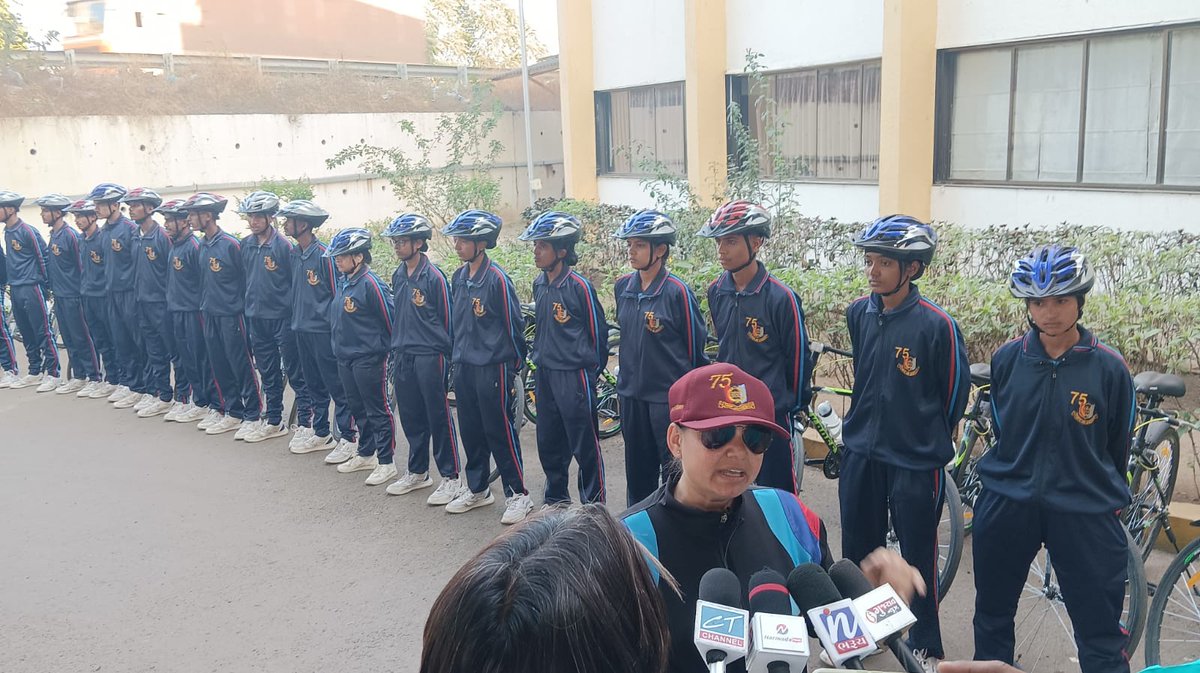 Manisha01126694's tweet photo. #Sabarmaticyclerally 
@ArvindKapoorTYG 
@HQ_DG_NCC 
@NCC_Dte_Gujarat 
@ncc4gujgirlsbn https://t.co/lJtuNpGbWB