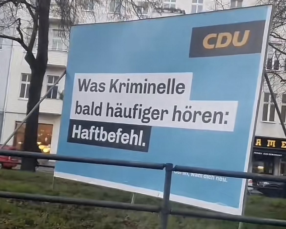 Yoda ✰ tweet media