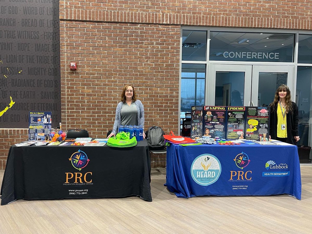 ResourceRegion's tweet photo. RIGHT NOW: We’re at the 23rd Annual Youth Summit at Indiana Avenue Baptist Church. Hundreds of students from Lubbock & surrounding communities will learn about several influences including substance use prevention, mental health, body positivity & driving safety. #PRC1TX #PRC1LBK https://t.co/SfXQwHYCkx