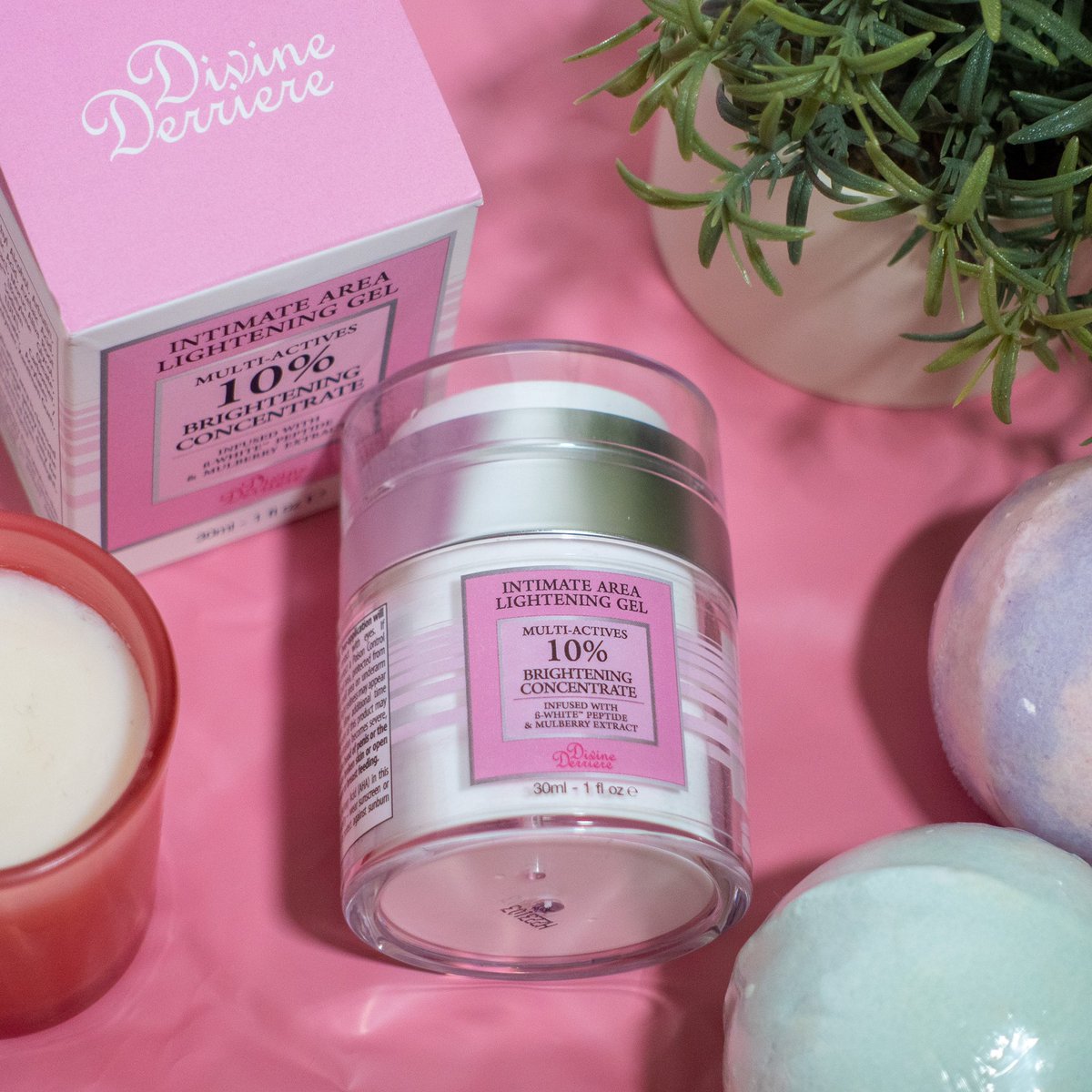 UGC Example of product only! These are one of my favs to create! It really shows your creative side &amp; all the attention goes straight to the product!!! 💗🌸👙🦩 
#ugcexample #ugc #ugccommunity #ugccreatorsneeded #UGCopportunity #ugctips