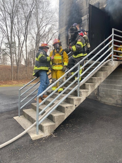 CATEChs's tweet photo. More @CatecFire live burn photos! https://t.co/k8gytSMpjZ