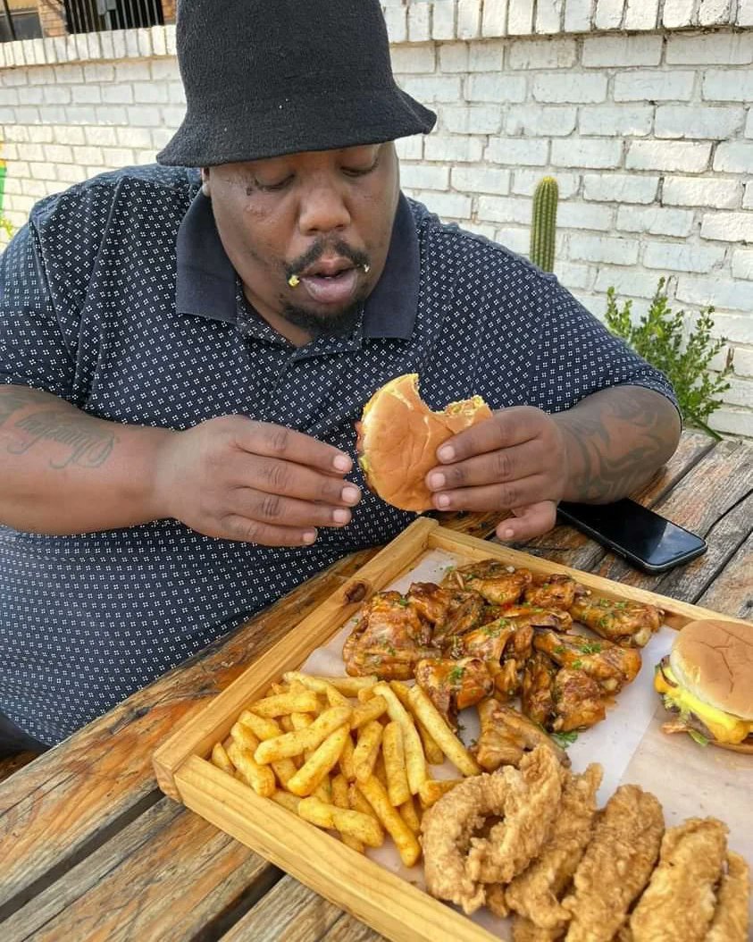TheburgeryardZA's tweet image. 2154 Douglas montseng drive vosloorus 📍