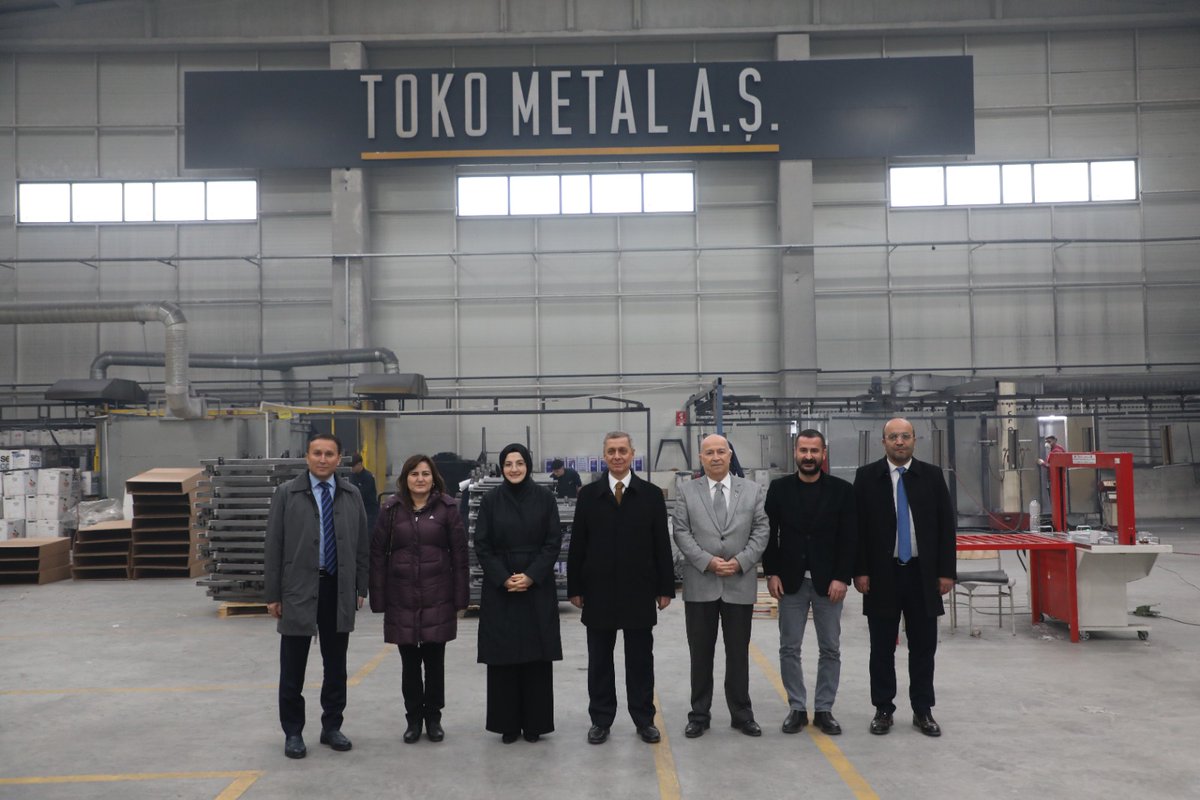 ayikhilal's tweet photo. Sanayi kuruluşlarımızdan Toko Metal Yön. Kur. Bşk. Yaşar Büyükçıkrıkçı’yı 
Kaymakamımız Metin Selçuk
Milli Eğitim Müd. Haluk Saydan
Halk Eğitim Müd. ve
AKSİAD Başkan Vekili Murat Karakaş ile ziyaret ettik.
Misafirperverlikleri için şükranlarımı sunuyorum. https://t.co/N9yM6NDPMB