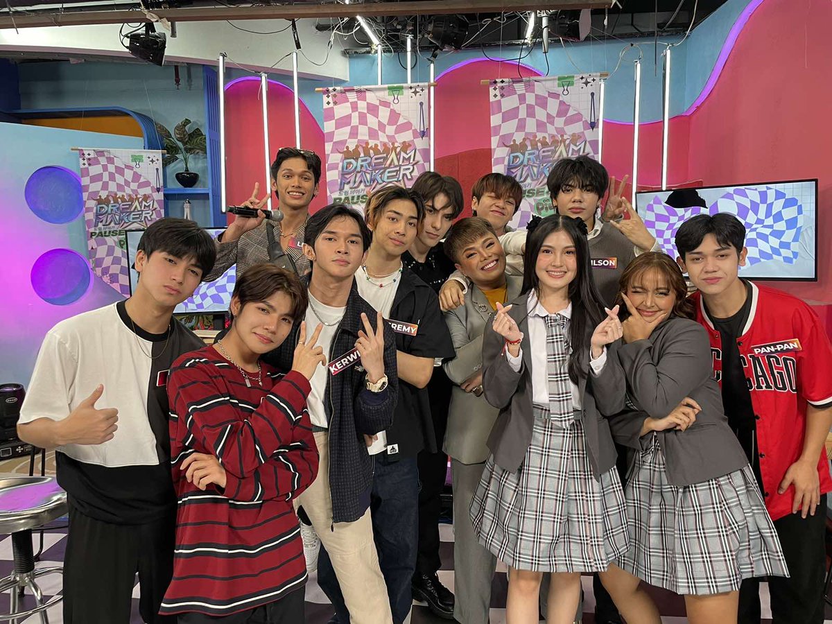 iampieofficial's tweet photo. Maraming Salamat sa lahat nanood ngayong gabi! Kita-kits uli bukas dito lang sa Dream Maker Pause &amp; Play!

#DMPauseAndPlay https://t.co/bLC8yws2Io