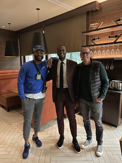 Nice hangin&rsquo; together gents! https://t.co/m3ALl8vPZ3<a href="/tag/transformationtuesday"class="tags"><span>#transformationtuesday</span></a>