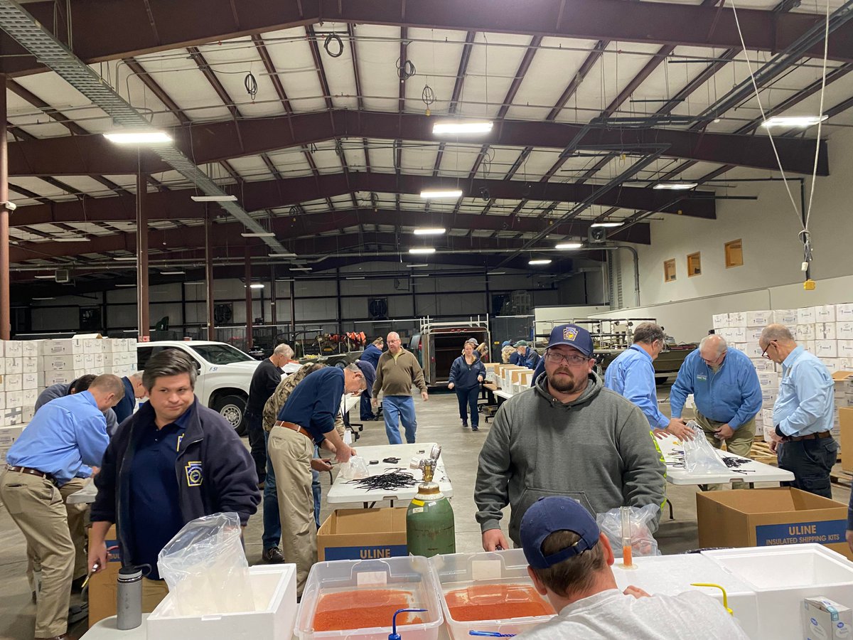 PennsylvaniaTU's tweet photo. On Monday, January 9th, @pafishandboat and PATU packed and shipped eggs for this year's Trout in the Classroom (TIC) program. Thank you to all those who volunteered!

#patic #troutintheclassroom #troutunlimited #patroutunlimited #trout #fish #fishing #conservation https://t.co/wGlIQdZKc5