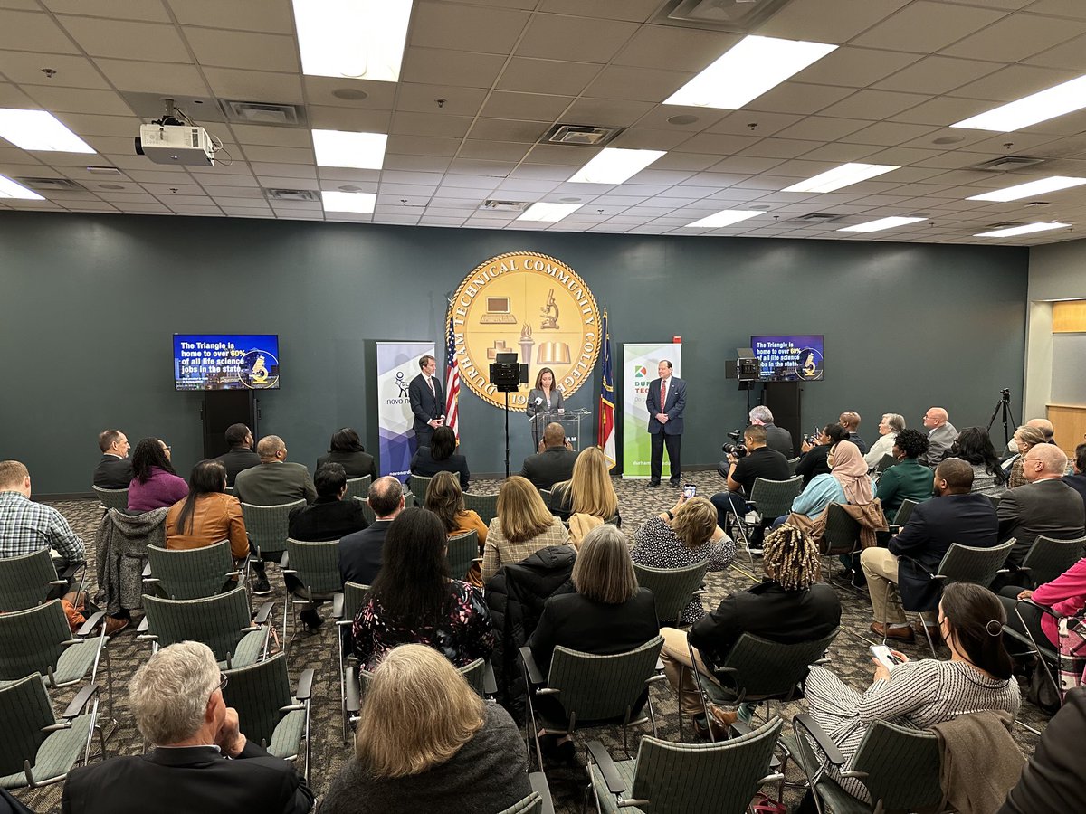 NCCommColleges's tweet photo. Proud to be a part of ⁦@novonordisk⁩’s $6 million gift announcement this morning — an investment ⁦in @durhamtech⁩’s future #biotech and life sciences facility and programs. This is the largest corporate gift in Durham Tech’s history. https://t.co/7M7P3DtC1x