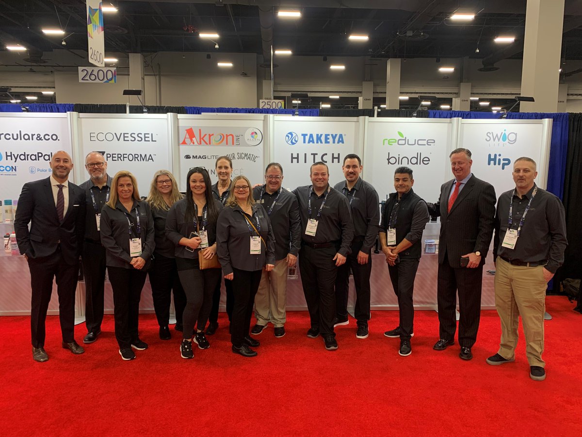 AAkronLine's tweet photo. Who's ready for #PPAI day two? WE ARE! Stop by booth #2850 and #2851 and say hello. We are happy to show you what is #new and all the #preimer #RetailBrands we have this year. #PPAIEXPO #PPAIEXPO2023 #PromotionalProducts #Sage #DistributorCentral #ESP #CommonSku #PromoPulse https://t.co/uy5Ucgw459