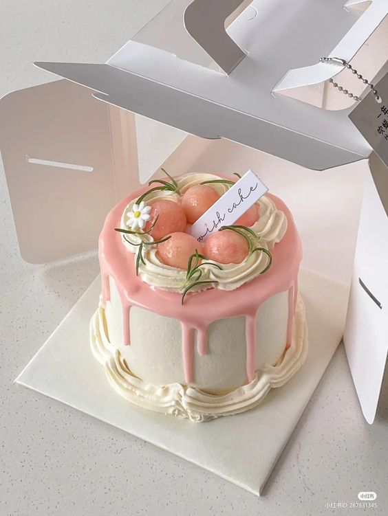 daily_dolce's tweet photo. Mini peach cakes https://t.co/EnEk6OP9xG