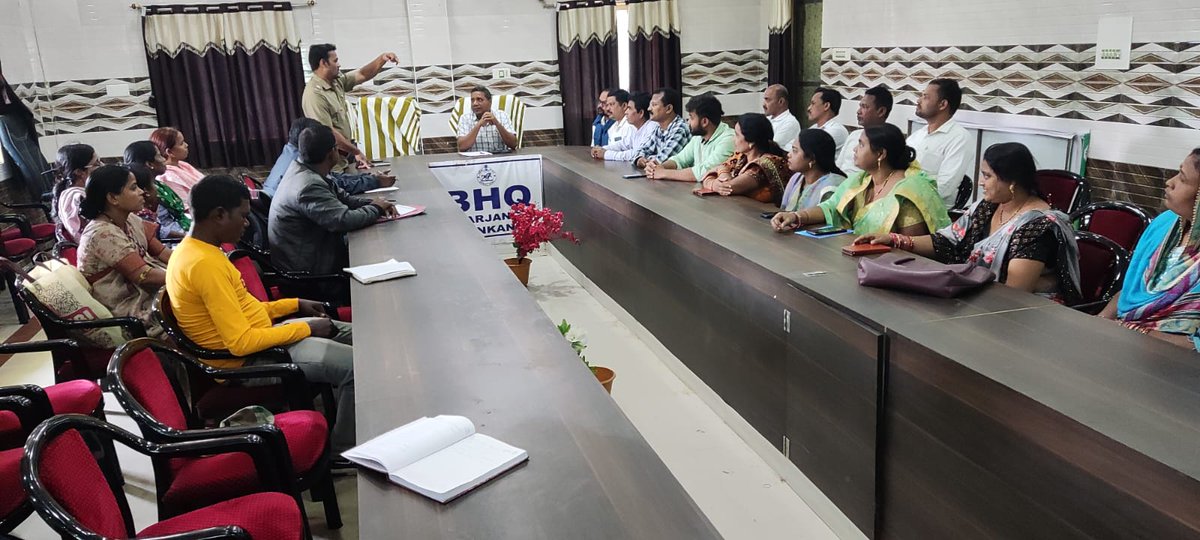 Awareness program by Forest Officer on elephant movement and behaviour at Block Conference Hall in presence of Sarpanch of different GPs under Parjang Block.