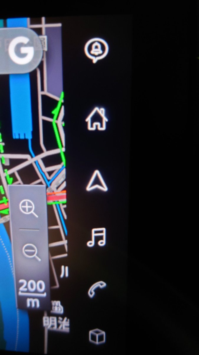 X1EditionShadow's tweet photo. GoogleAUTOにすると電話ボタンの所がGoogleNAVIボタンに変わって微妙に不便、慣れなんだろうけど。
#エクストレイル #GoogleAUTO #T33 https://t.co/mOyJxLY692