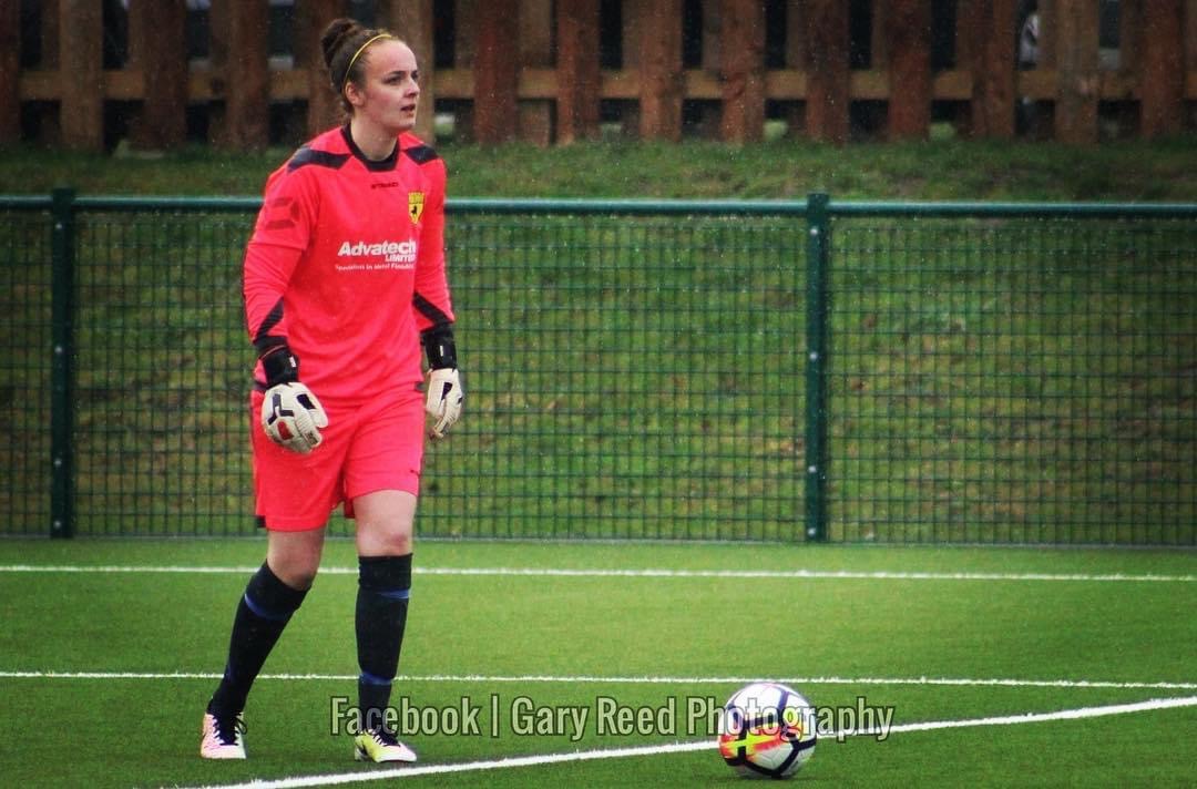 🧤 I PLAYED FOOTBALL FOR 14 YEARS before I hung up the boots/gloves at aged 27 in order to pursue my passion for coaching! 

I am now incredibly lucky to be able to coach with the <a href="/FballFunFactory/">Football Fun Factory®</a> as my full-time job, where I can continue to grow and develop on a daily basis!