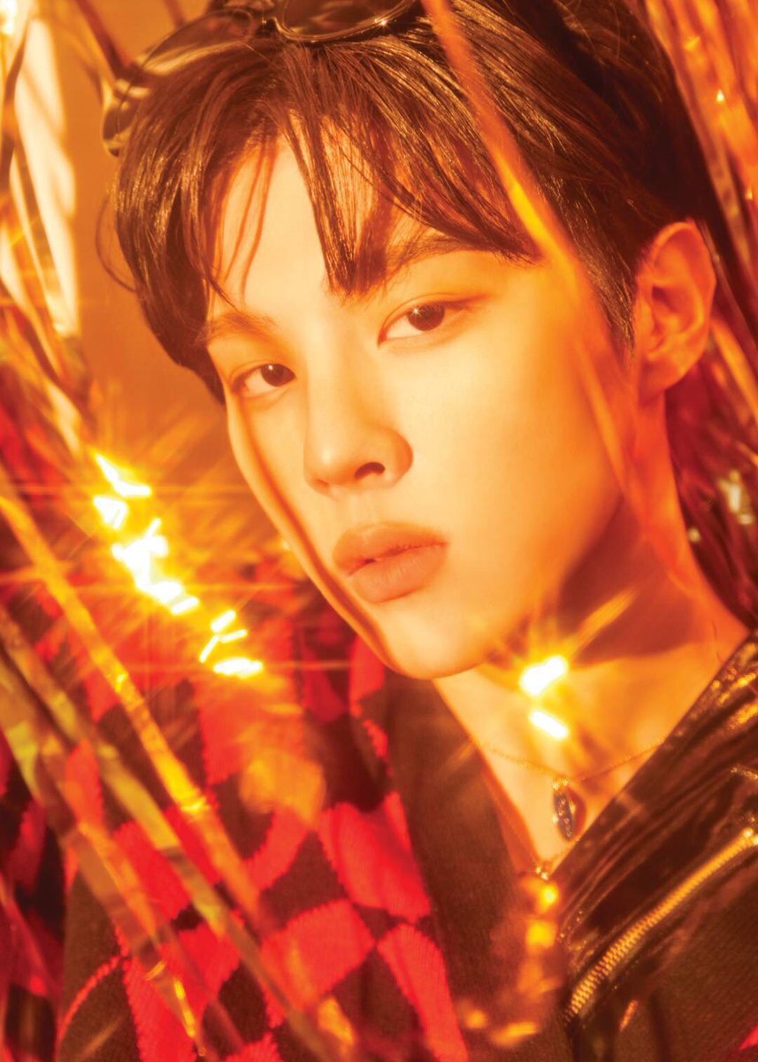 siambanterng1's tweet photo. เดือดปรอทแตกแน่นอน🔥🔥สำหรับรายการ 9low On Top ที่จะออกอากาศทางช่อง3 ได้ Minzy 2NE1-Kim Woo Seok-Lee Jin Hyuk UP10TION ที่เข้าร่วมเป็นเมนเทอร์❤
อ่านข่าวเพิ่มเติม📍https://t.co/ouxZb9TY7w
#9lowOnTop
#Minzy
#kimwooseok
#LEEJINHYUK
#90T
#9OTtrainee
#สยามบันเทิง https://t.co/OoRL3MbebL