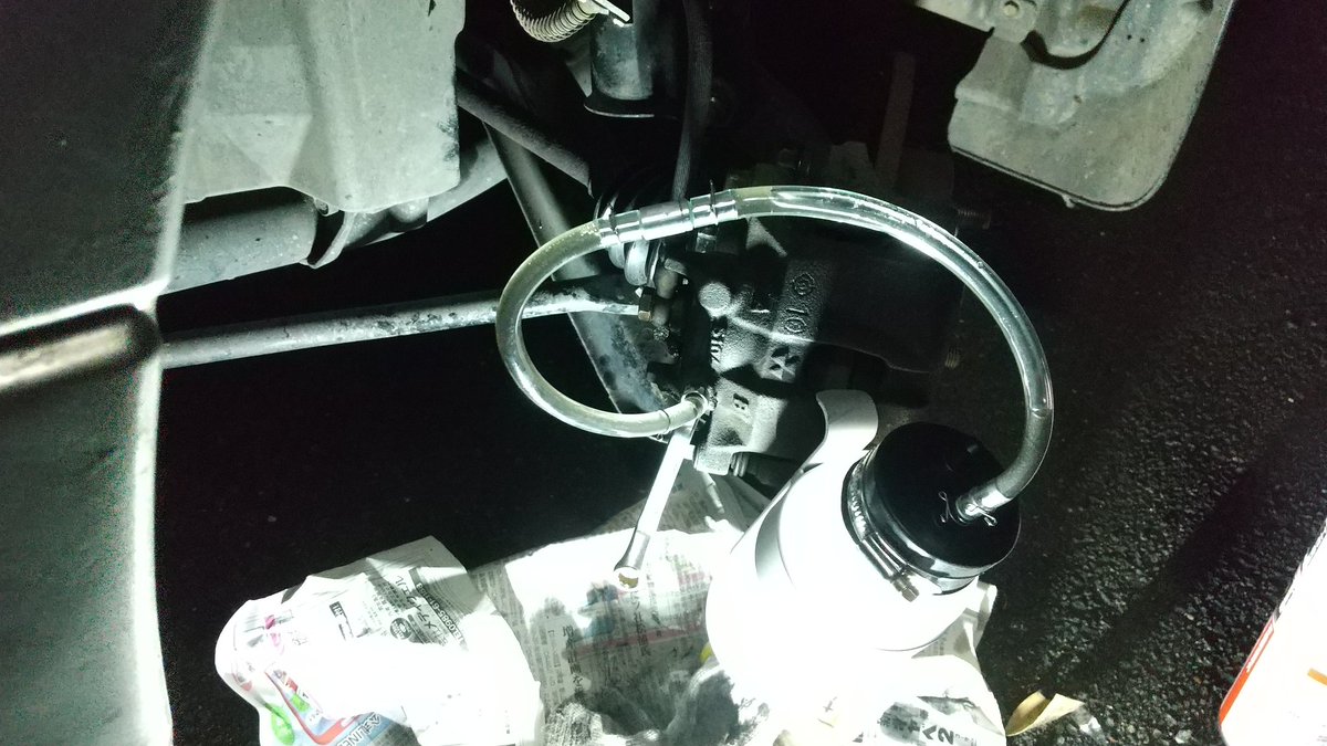 yoshisdr200's tweet image. 昨日勝ったお金で工具を買い冬の夜空に車直しながらコーヒー飲んでます
#ミニカ
#車弄り