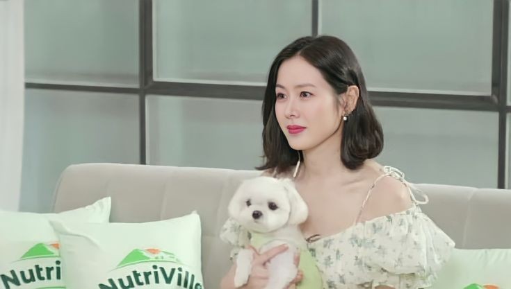 yourstudd's tweet photo. Happy birthday to the most talented and beautiful actress son yejin 🥳 https://t.co/TxfwA1885O
