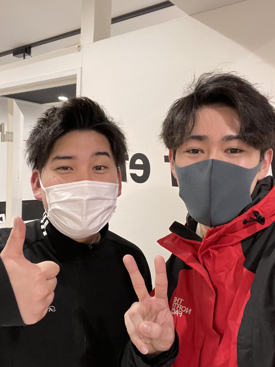 h_norinori1998's tweet photo. この2ヶ月間凄すぎる方々と技術練習をさせていただく機会がありました😭

これからもっと練習してお客様に還元できるように頑張るぞ〜🔥🔥 https://t.co/SZgpDsBgcN