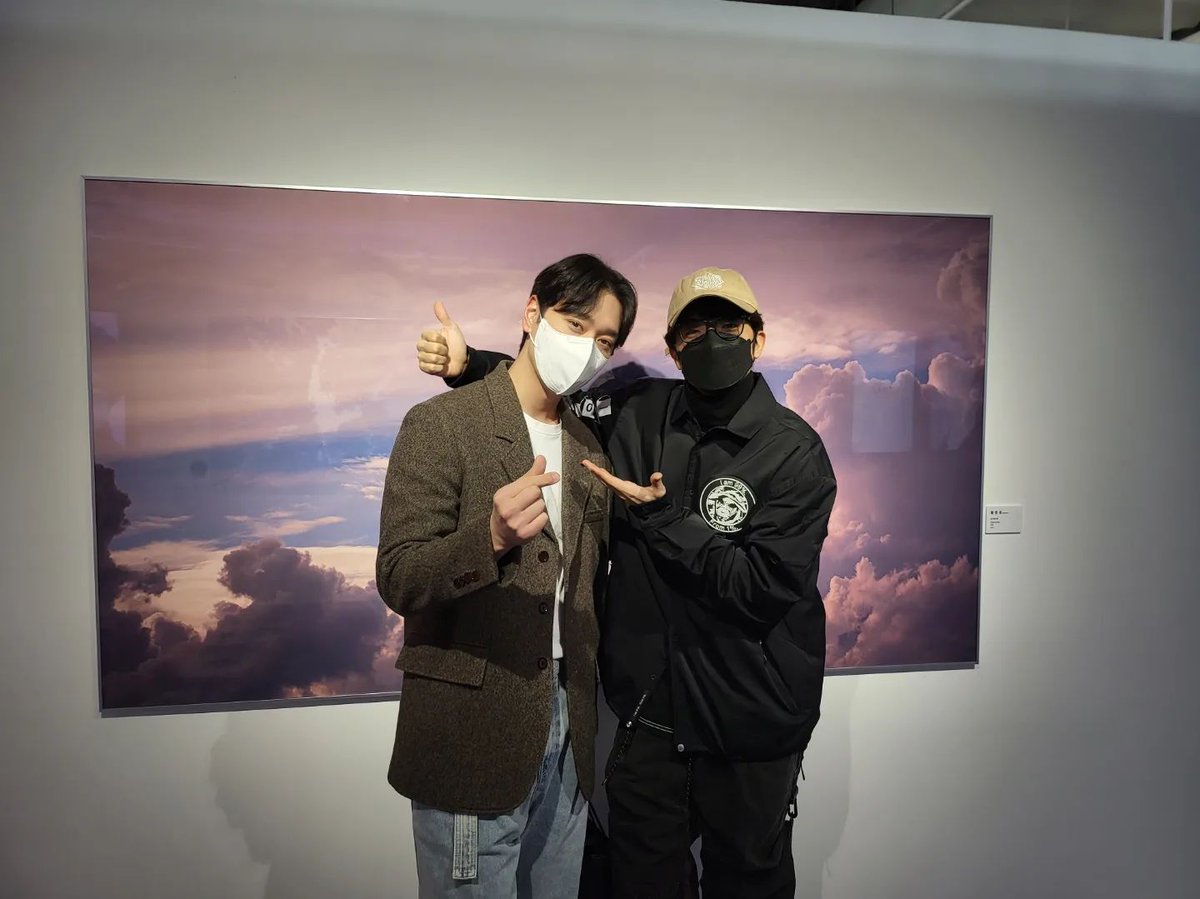 RightVioleta's tweet photo. 💙우찬💜 https://t.co/nhru5vv0No