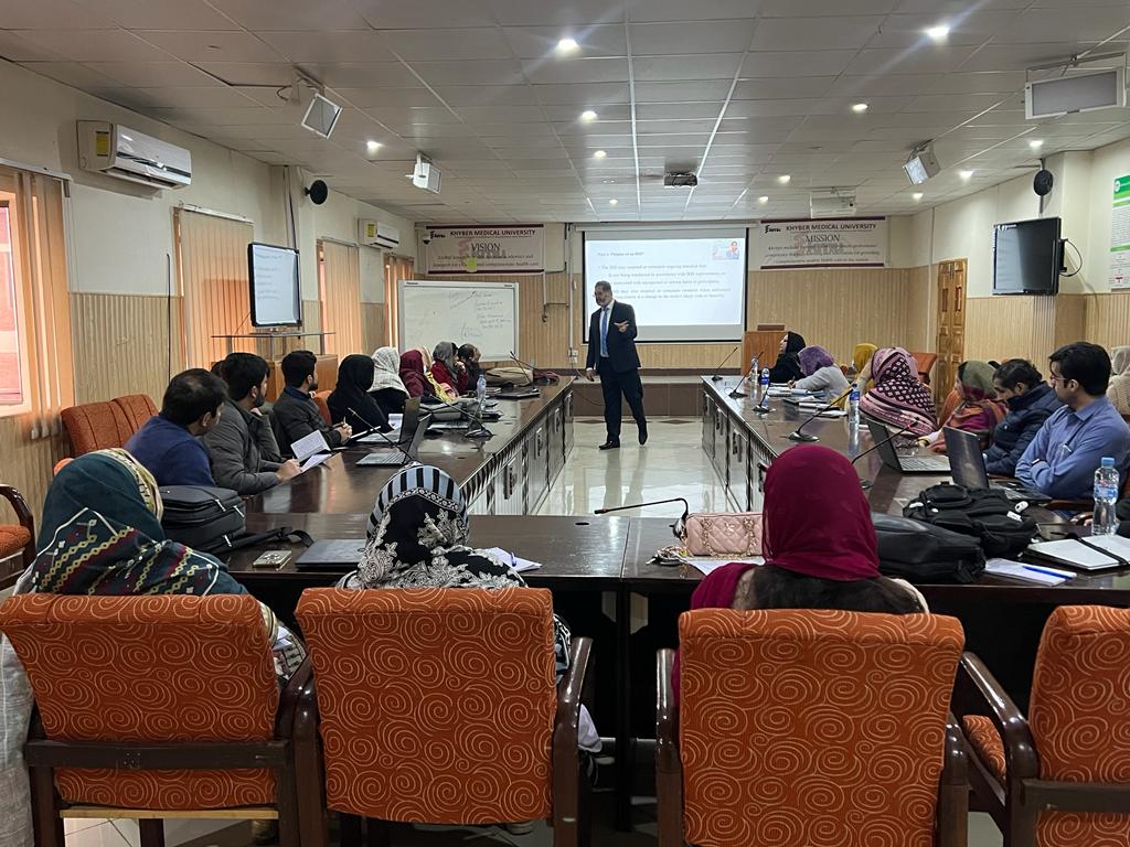 CONTROL_NIHR's tweet photo. An interactive session by Prof. Akhter Sherin @academia_kmu on Introduction to Good Clinical Practices #GCP @sfarooqlrh @zoheb_dr @drzeeshankibria @SaimaSheikh1974 @saimaaleem8 @Saar_kay https://t.co/vLT7lXOhg1
