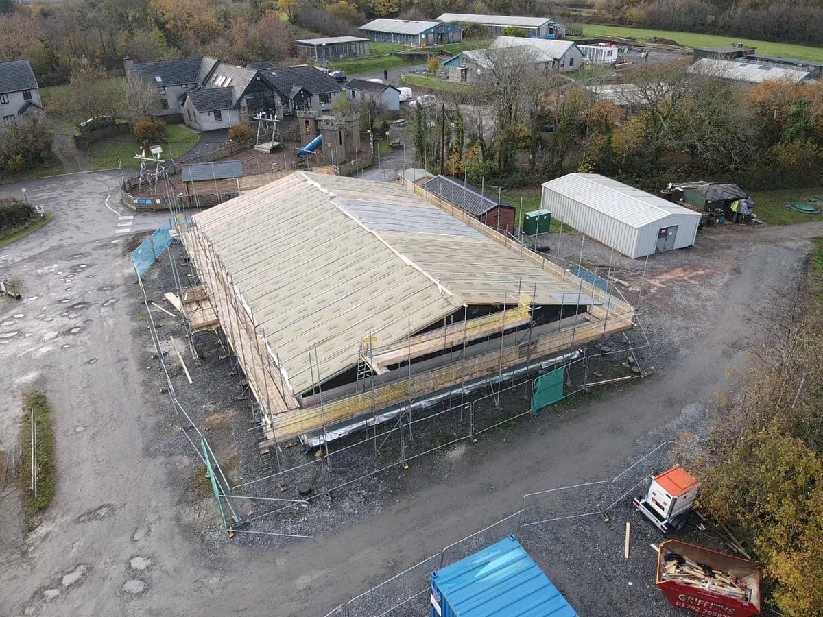 💥 New project starting today in Penllergaer Swansea on the new RSPCA centre. We  are installing a new standing seam roof, walls and aluminium perimeter flashings #DRC