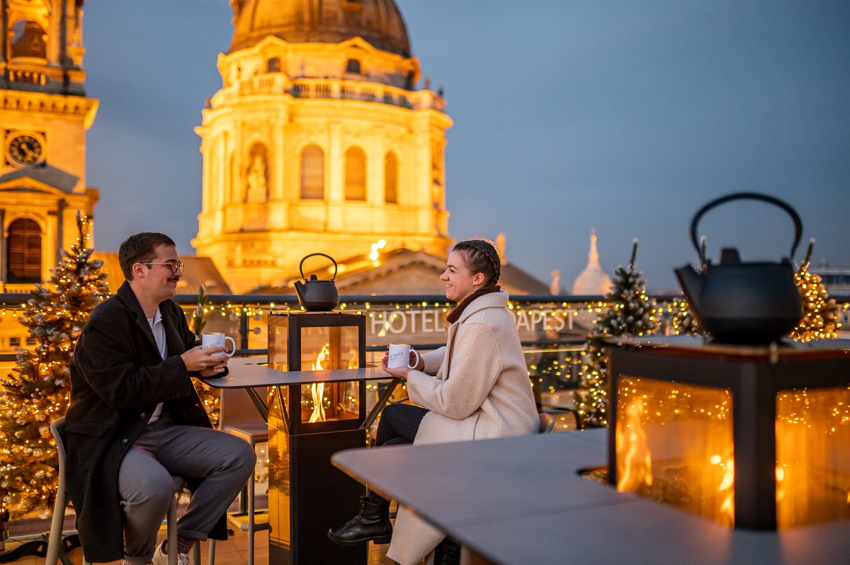 ariabudapest's tweet photo. Enjoy a lovely welcome hot cocktail with this heavenly view by booking with our special Winter Wonderland promotion.
#ariahotelbudapest #budapest #winterwonderland #luxuryhotel #luxurytravel https://t.co/98MEeEG5Q0