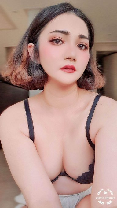 รูปตอน นน. 59 🐷 ปัจจุบัน นน. 51  💪  มาเป็นเพื่อนกัน ตอบแชทเร็ว  FB : แพรววา สุกานดา https://t.co/8RS<a href="/tag/%E0%B8%84%E0%B8%99%E0%B9%84%E0%B8%97%E0%B8%A2%E0%B9%83%E0%B8%99%E0%B9%80%E0%B8%81%E0%B8%B2%E0%B8%AB%E0%B8%A5%E0%B8%B5"class="tags"><span>#คนไทยในเกาหลี</span></a>