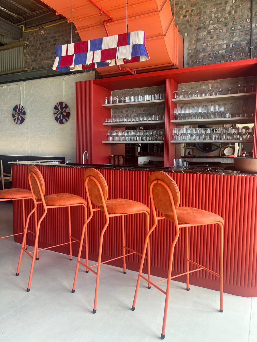 PindaInterior's tweet photo. Our stunning Pinda Chairs in a beautiful interior by Walter Train #interiordesign #design https://t.co/ytvOopaGrj
