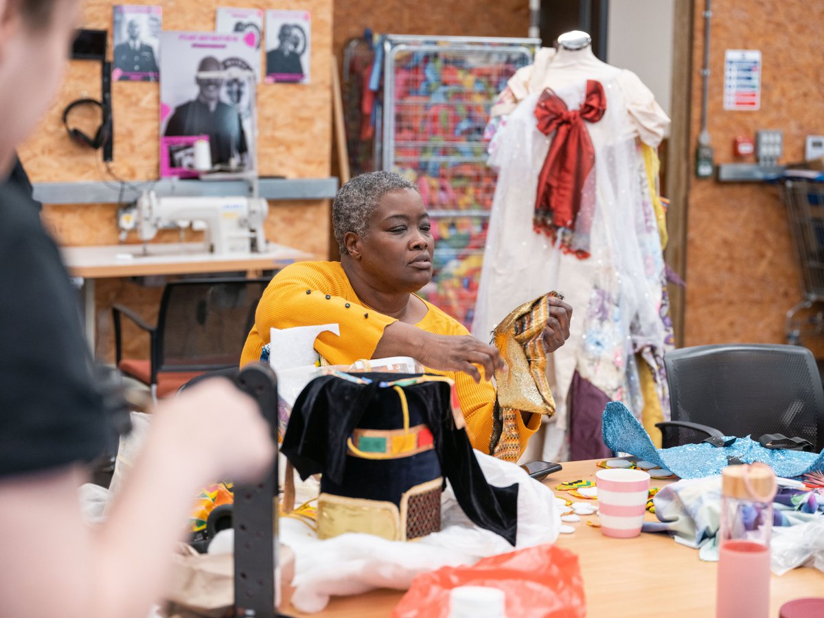 AlexTalbott7's tweet photo. Artist Opportunity! @Coventry2021 are looking for an artist/maker with a passion for textiles, upcycling &amp; working with young people to deliver workshops in schools, deadline 16 Jan  https://t.co/bzJ65PvhVM - could you help us 📢@CovArtspace @birdmail @CraftsCouncilUK https://t.co/9CyIjFIham