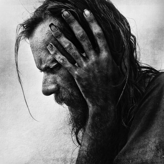 12 HABITS YOU DON'T REALIZE ARE ACTUALLY RUINING YOU https://t.co/xu4HdLhaop