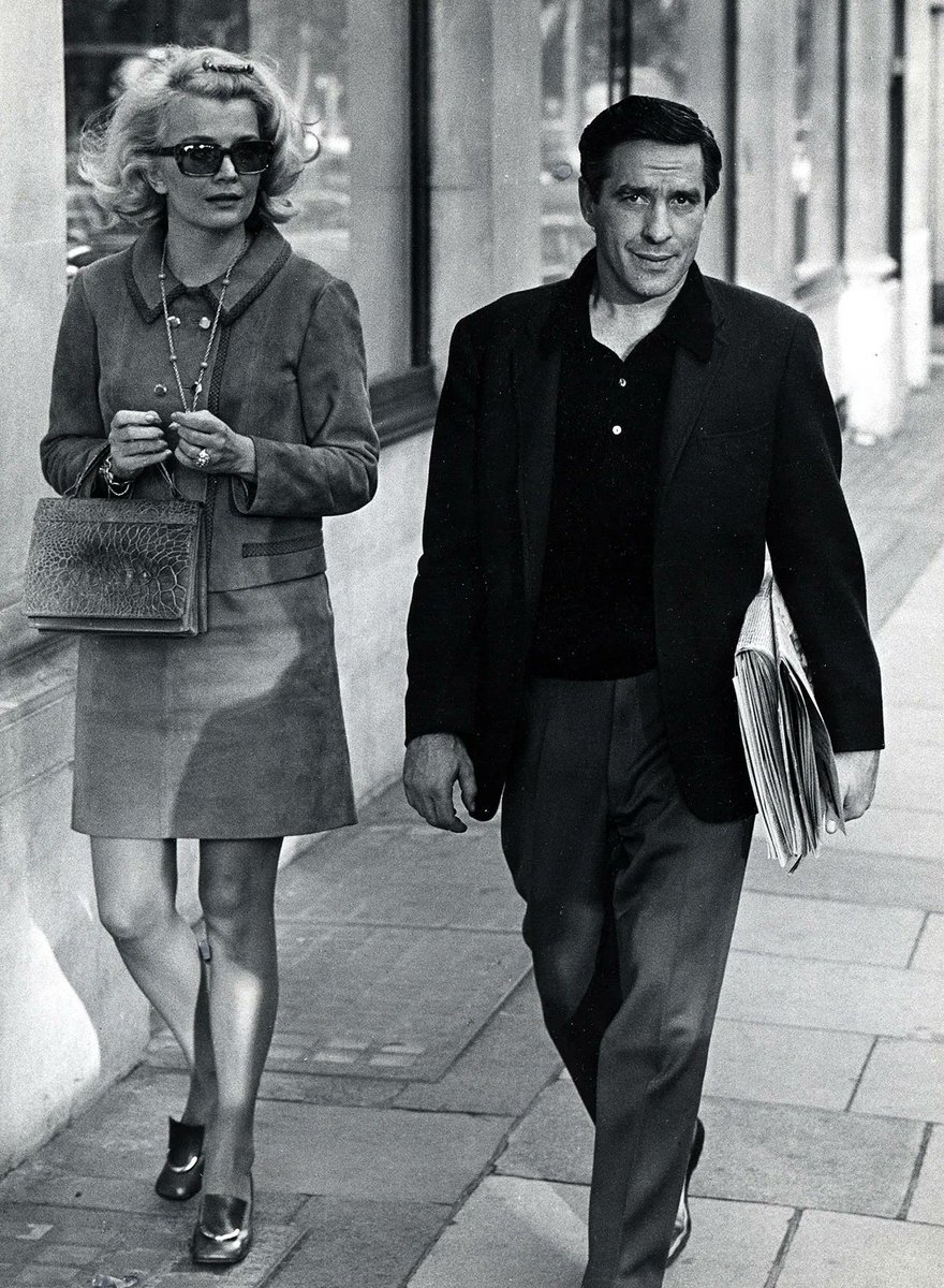 mubi's tweet photo. Gena Rowlands and John Cassavetes by Ron Galella, 1969. https://t.co/xxb183nnmO
