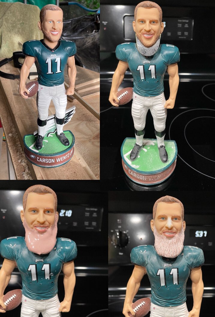 MarkGlowinski's tweet photo. I took a Carson Wentz figure and made it better… #LetsGoGiants https://t.co/PWg8vzJ3Ek