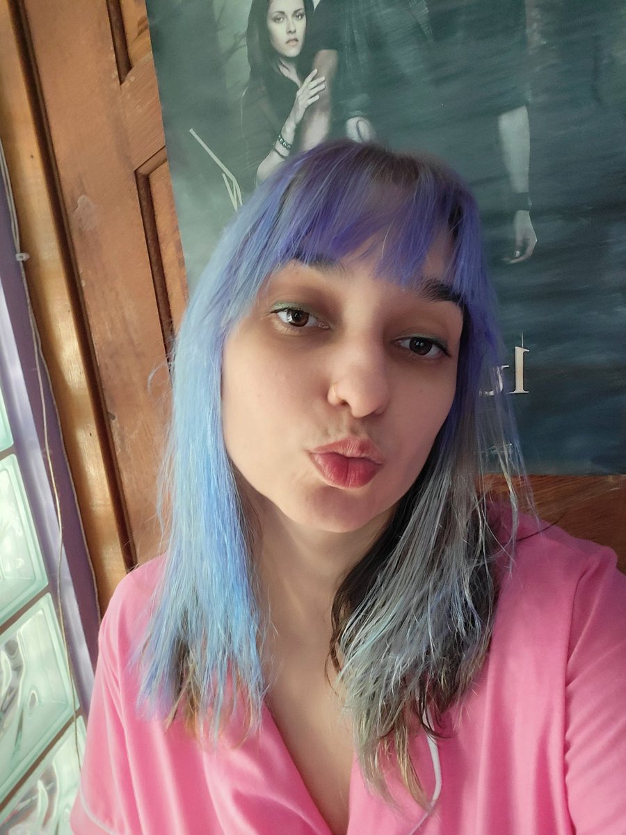 jessiesdiary_'s tweet image. Buenos Días #BuenosDias #BuenosDiasMundo #Buenos_dias #Buenos_días #BuenosDíasMundooooo #AZUL