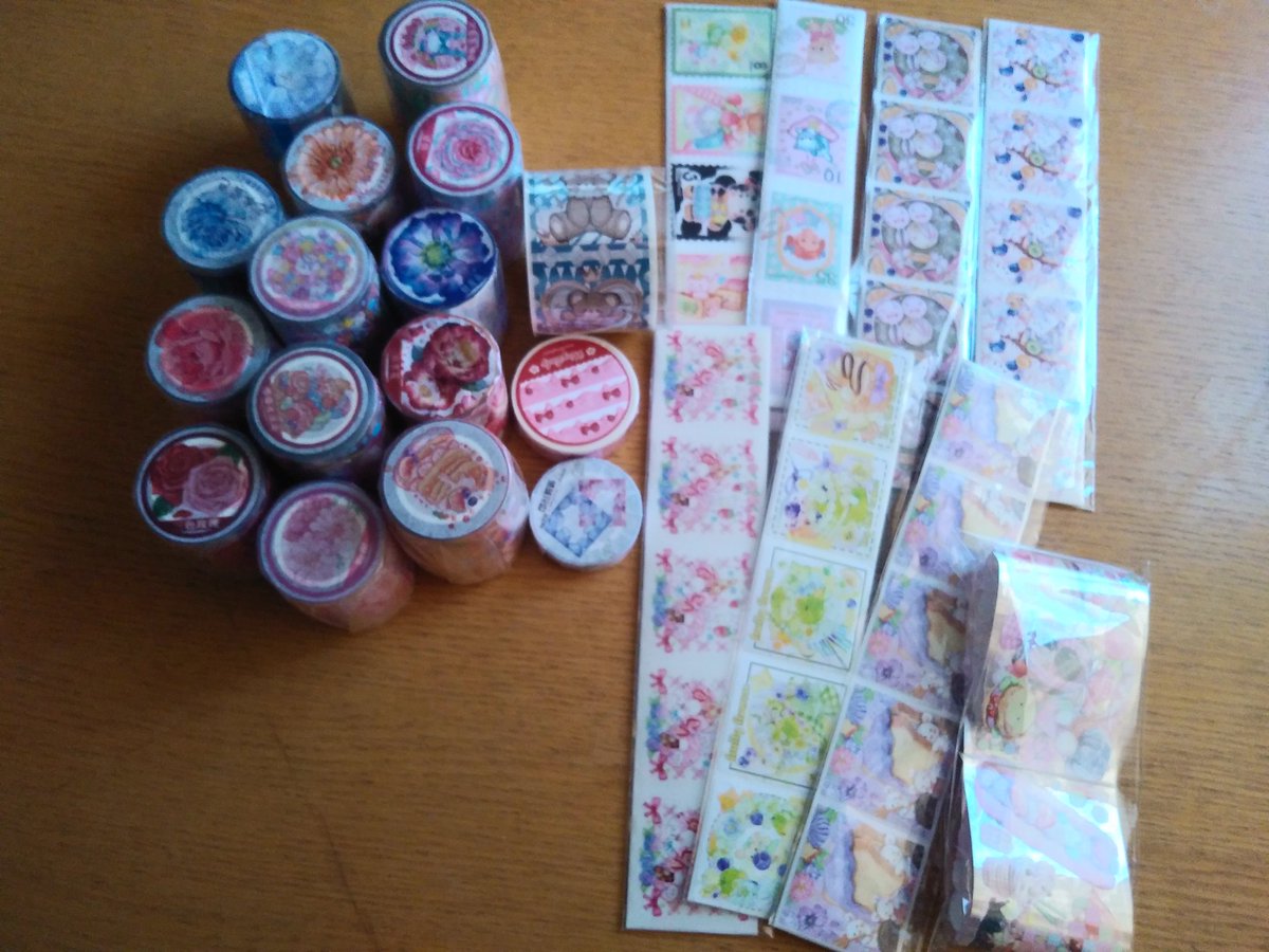 m0gu_mg's tweet photo. @P__Collection さんで年末年始注文したのが無事に届きました✨
オマケも可愛いの多く早く使ってみたい🤔 https://t.co/P4c5qNw6CH