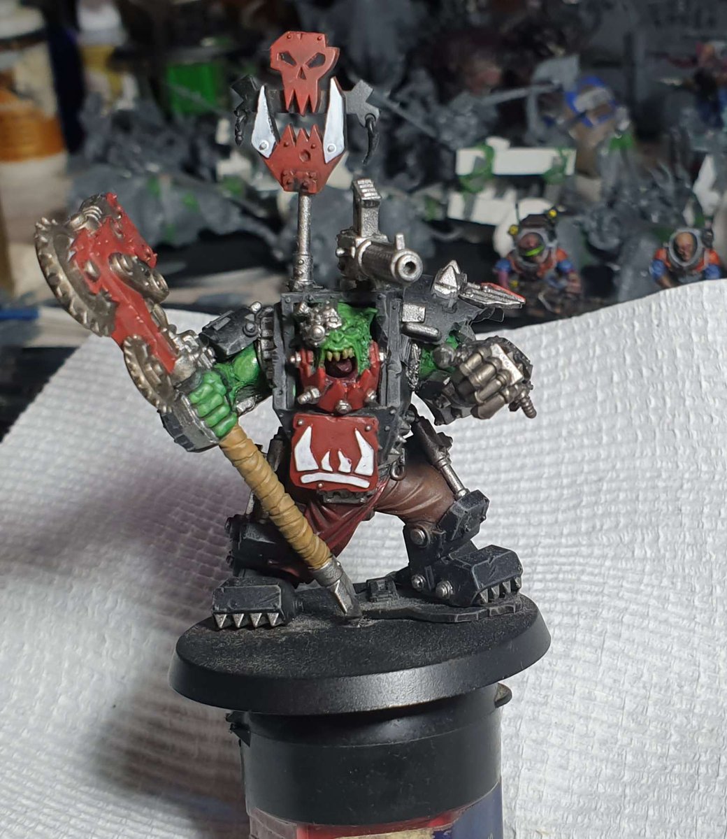 ElCone93's tweet photo. @warhammer Workin' on a mega boss to boss the boyz around https://t.co/UczjkN4DSv