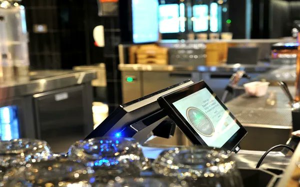 AURES_UK's tweet photo. The first AURES blog of 2023 is now online! 

Follow the 🔗👇🏻 to read in full - Overcoming operational challenges to adopting new technology 

https://t.co/bYTu6H5sxK

#EPOS
#selfservice
#kiosks
#MobilePOS
#Retail 
#Hospitality 
#technology 
#touchthedifference https://t.co/5406wXwPRd