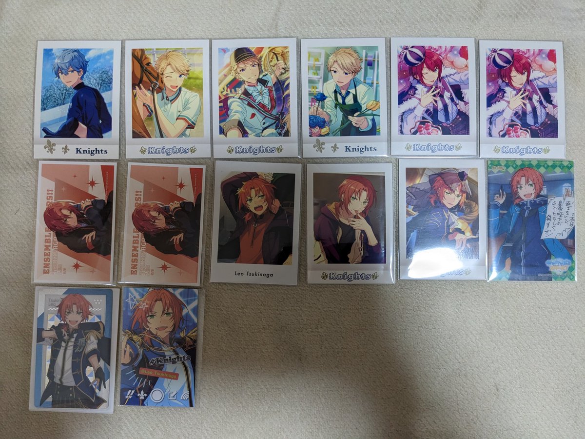 F2tH80's tweet photo. 【あんスタグッズ譲渡・交換】

求　定価＋送料＋手数料
　　���異種、真　

譲　画像のもの

♡譲渡の場合はメルカリ経由のみ
♡箔押し⇆箔押しor比率2〜
♡箔押しは1枚400円

お気軽にお声掛け下さい🙇‍♀
#あんスタグッズ交換 
#あんスタグッズ買取 
#あんスタグッズ譲渡 https://t.co/12Ie7Eq92O