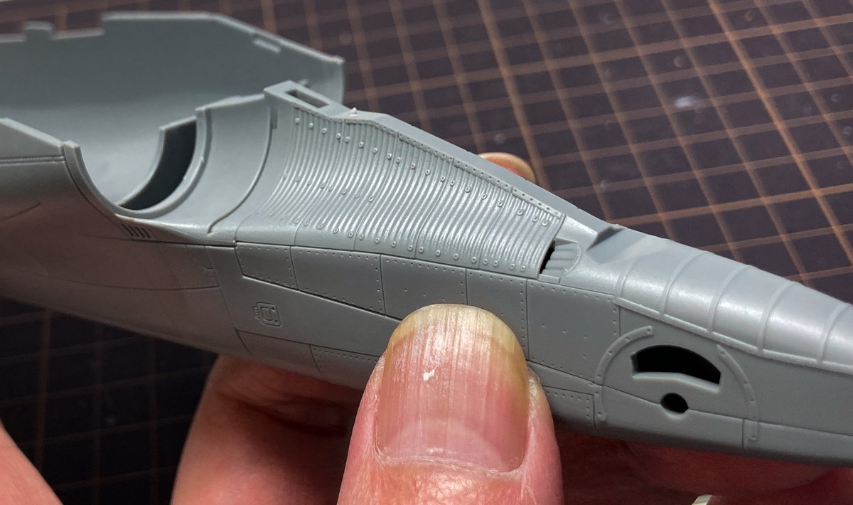 IKE30704708's tweet image. あんまTLに上がってないけどMENGの1/48 F-4爺
これスゲー、やる気とモールドが世界最高峰!

もぉレジンや3Dプリントパーツ要らないNe

ボックスアートも小池氏とか見て触るだけで買う価値有ったわ

モチベ沢山もらったので大事に仕舞っとこ…
ショートノーズ出るかな?

#MENGMODEL #48F4G