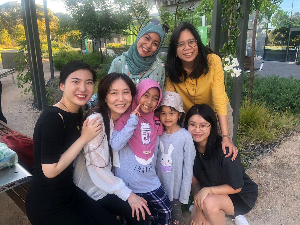 Bonnie Li (@bonniebqli) on Twitter photo A great get-together with dear supervisors and amazing colleagues from Raqib’s Corner and the PhD hub! So much yummy food and fun tonight! Thank you Raqib <a href="/raqibc/">Raqib Chowdhury</a> for organising such a dinner! <a href="/MonashEducation/">Monash Education</a> #phdchat A great get-together with dear supervisors and amazing colleagues from Raqib’s Corner and the PhD hub! So much yummy food and fun tonight! Thank you Raqib <a href="/raqibc/">Raqib Chowdhury</a> for organising such a dinner! <a href="/MonashEducation/">Monash Education</a> #phdchat