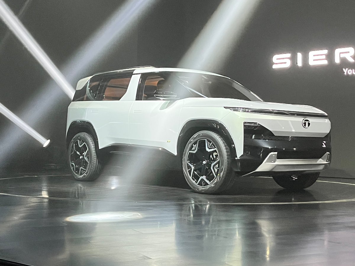 htTweets's tweet photo. In Pics | Tata Sierra EV concept showcased at #AutoExpo2023  

Follow complete coverage on @HTAutotweets https://t.co/oR6vGIYShw 

@AEMotorShow https://t.co/z0DTdq9V3f